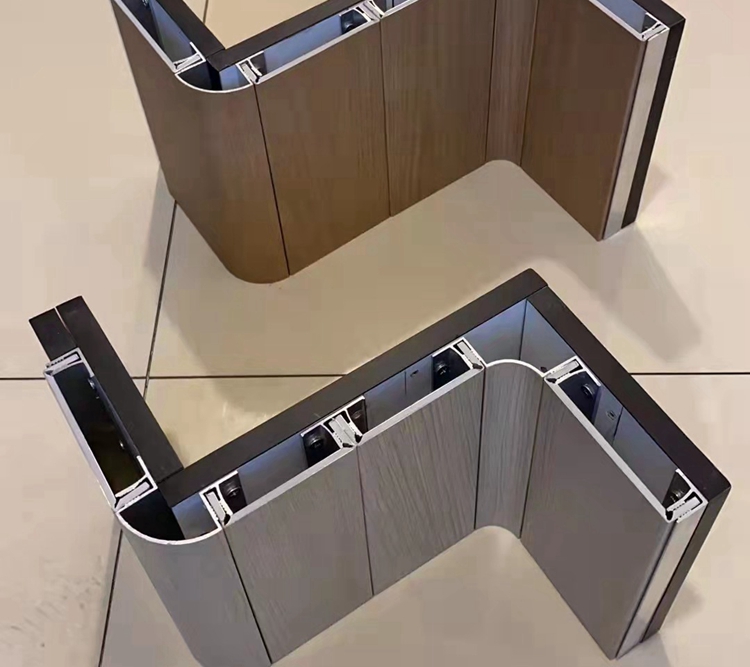 Ĥٰ